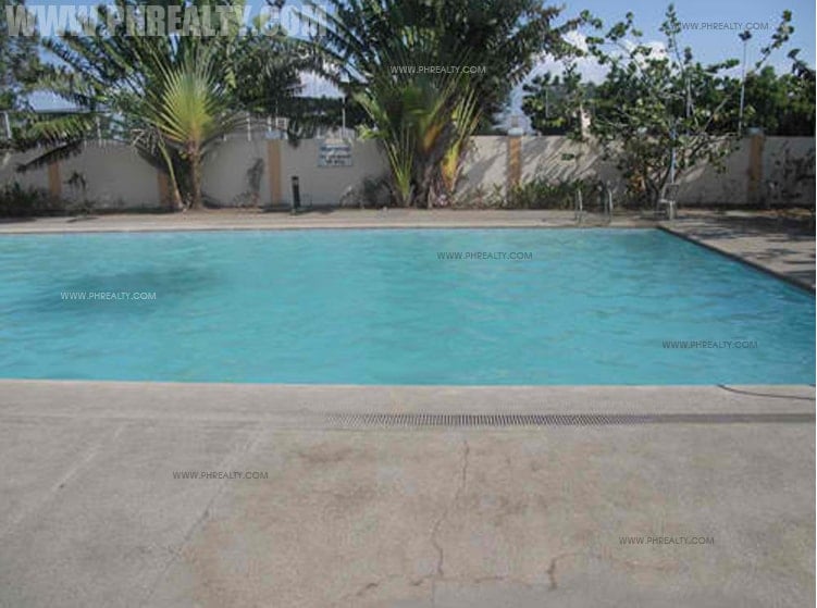 Villa Caceres - Swimming Pool