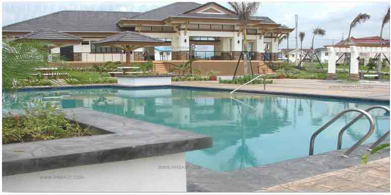 Montebello -  Swimming Pool