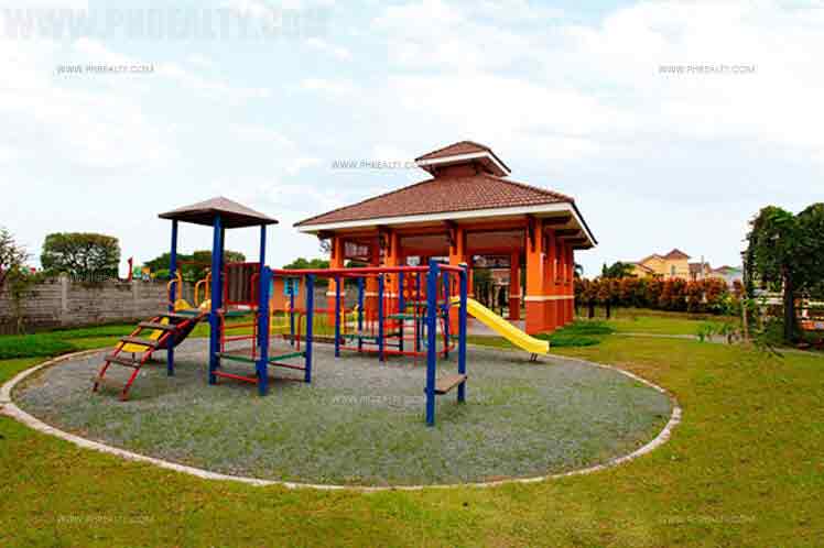 Camella Greenleaf - Playground