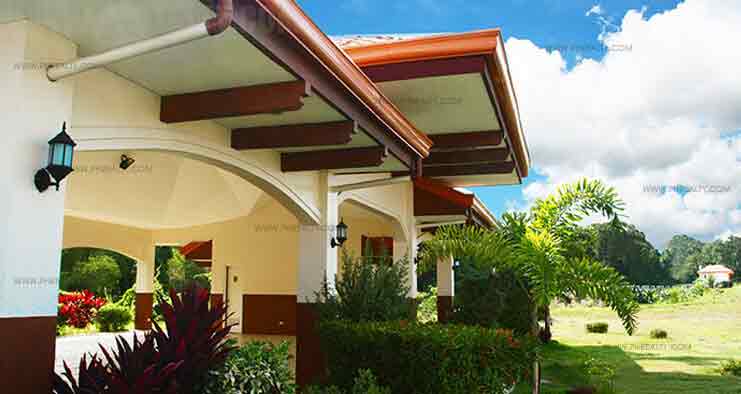 Valle Verde - Clubhouse