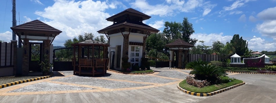Bloomfields Cagayan De Oro - Entrance Gate