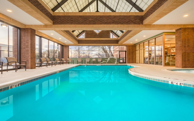 Annapolis Wilshire Plaza - Swimming Pool