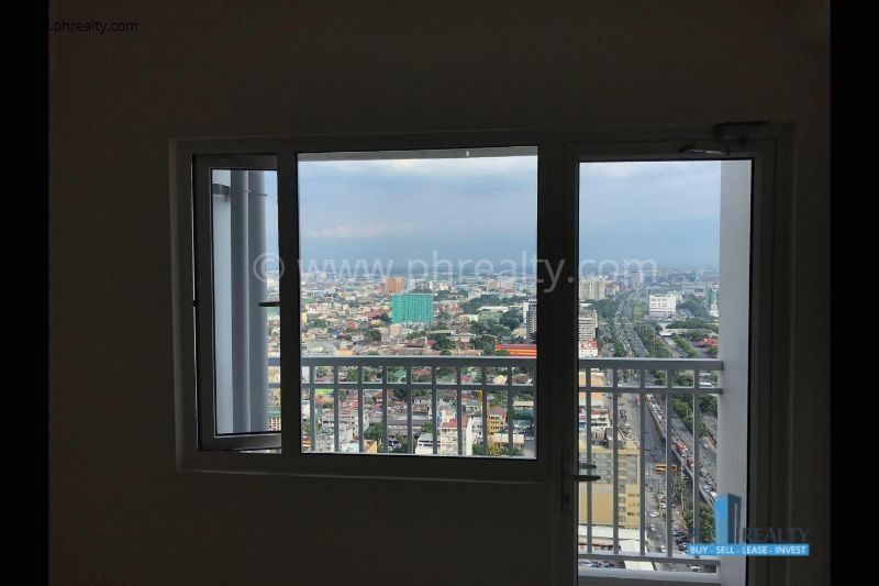 Breeze Residences Breeze Residences