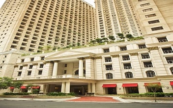 Grand Eastwood Palazzo